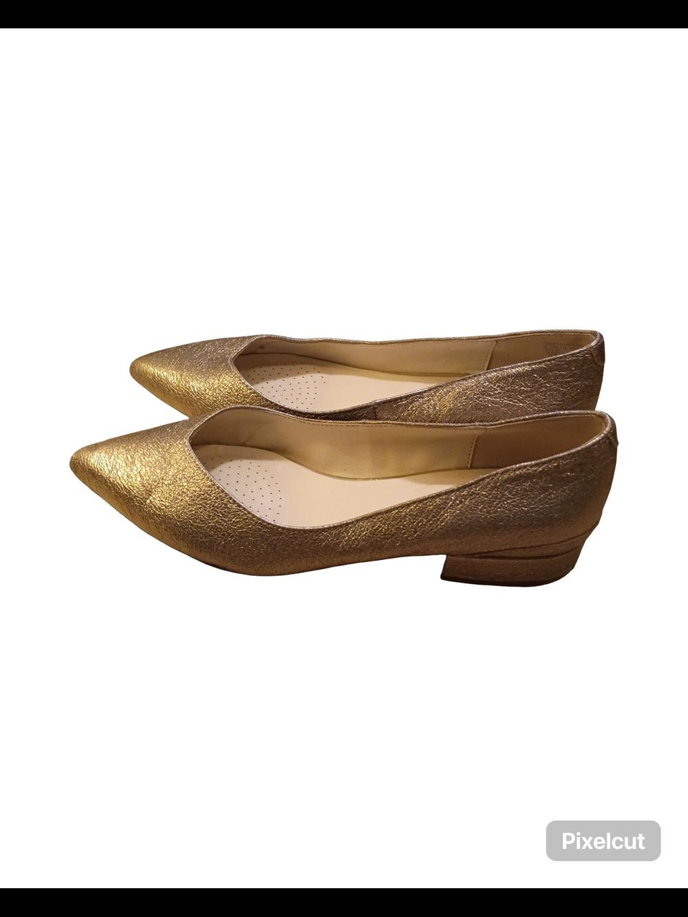 Katherine Kelly brand pointed-toe flats in a gold metallic finish - Picture 5 of 16